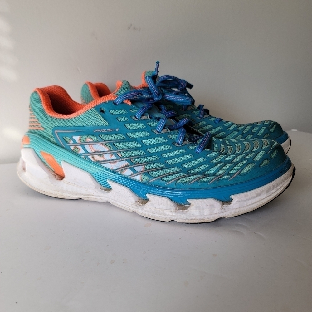 HOKA Vanquish 3 women size 10.5